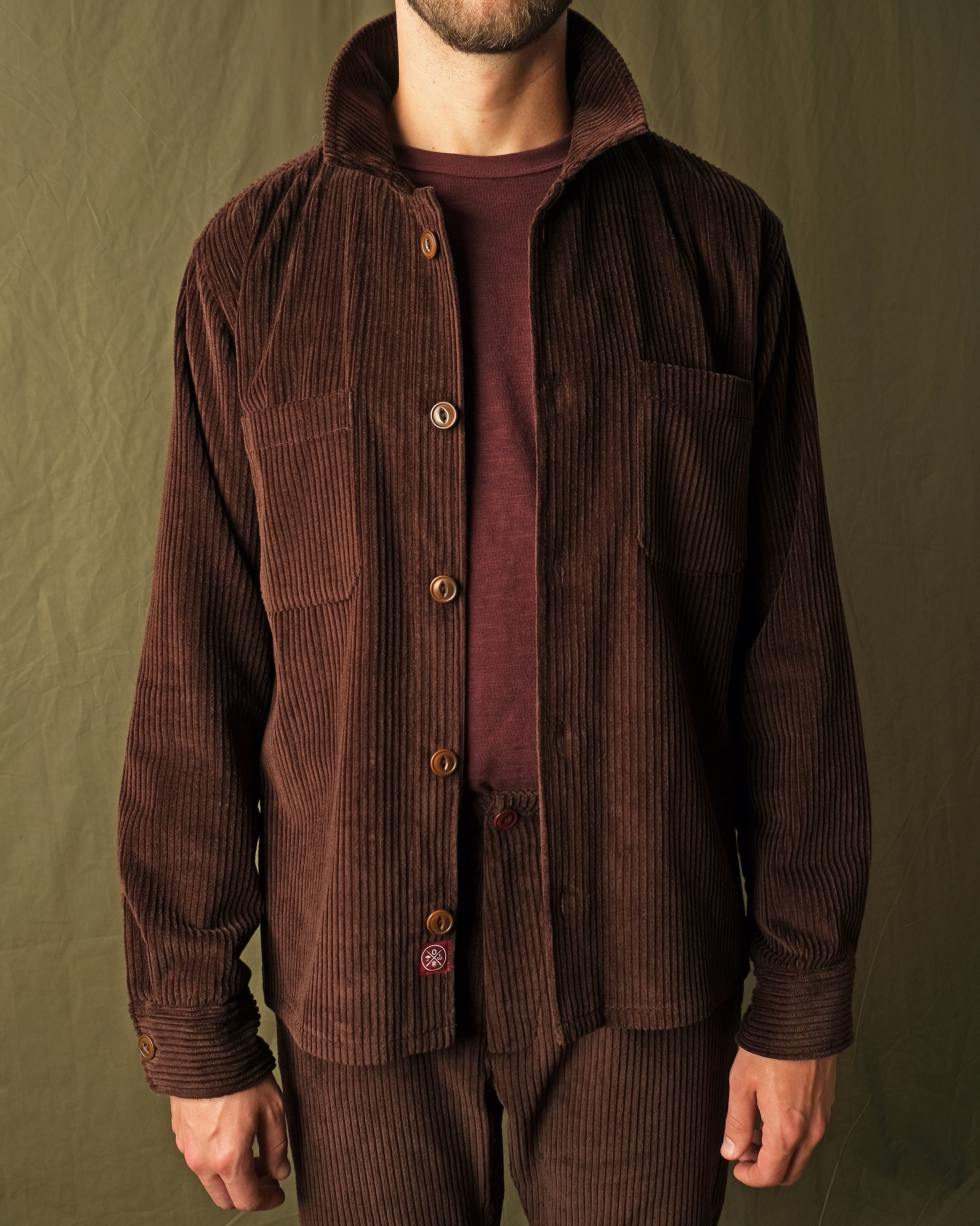 Men's mocha brown corduroy club shirt, buttoned placket, chest pockets, stand collar