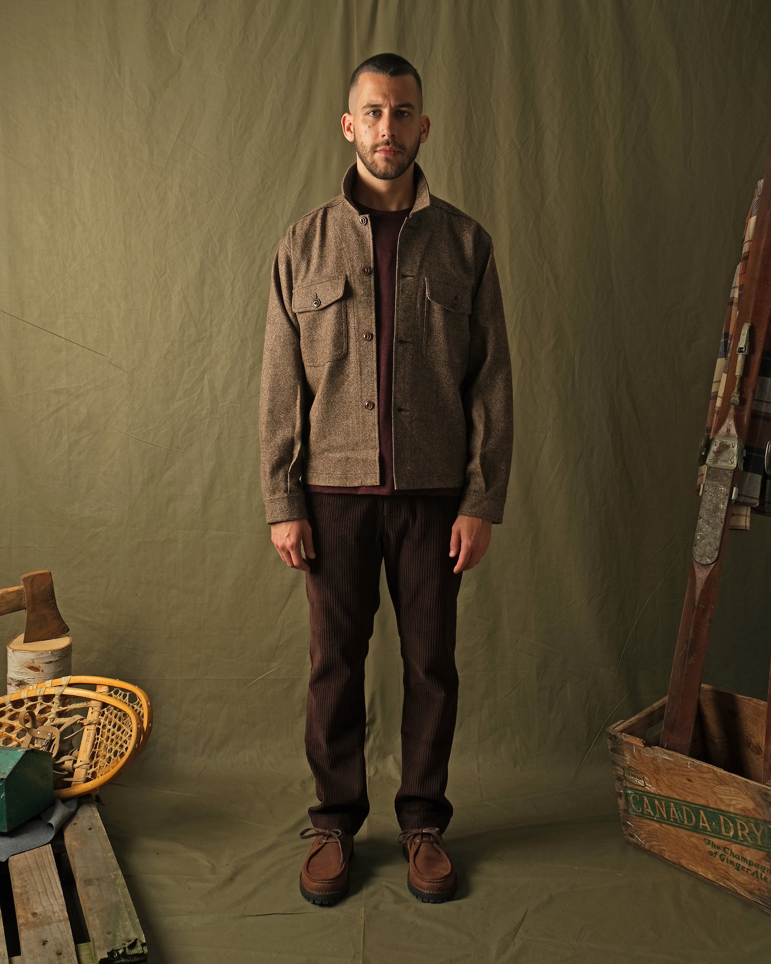Men's hazel-fleck wool camp shirt with button front and dual chest flap pockets