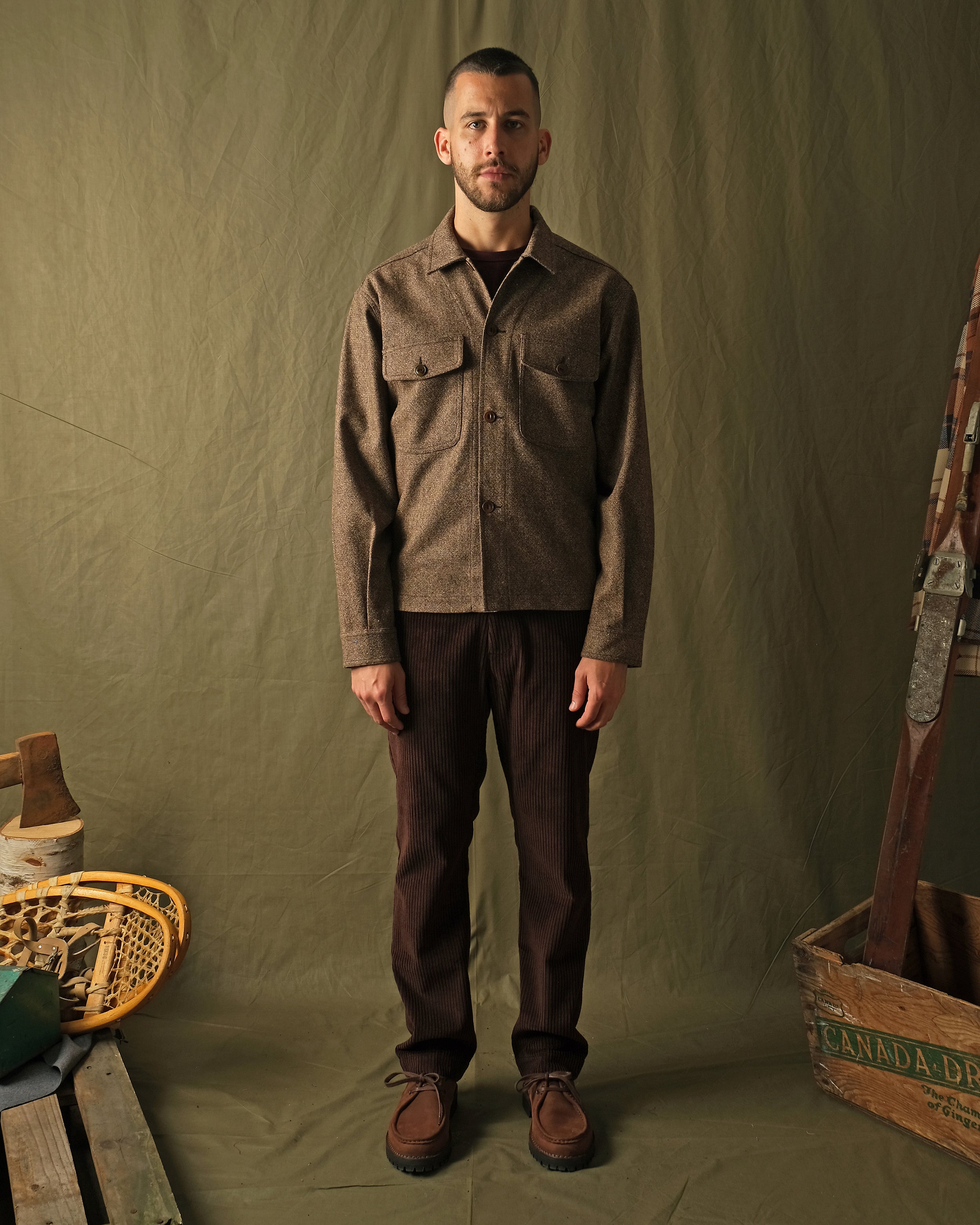 Men's wool camp shirt in hazel fleck brown with button front and chest pockets