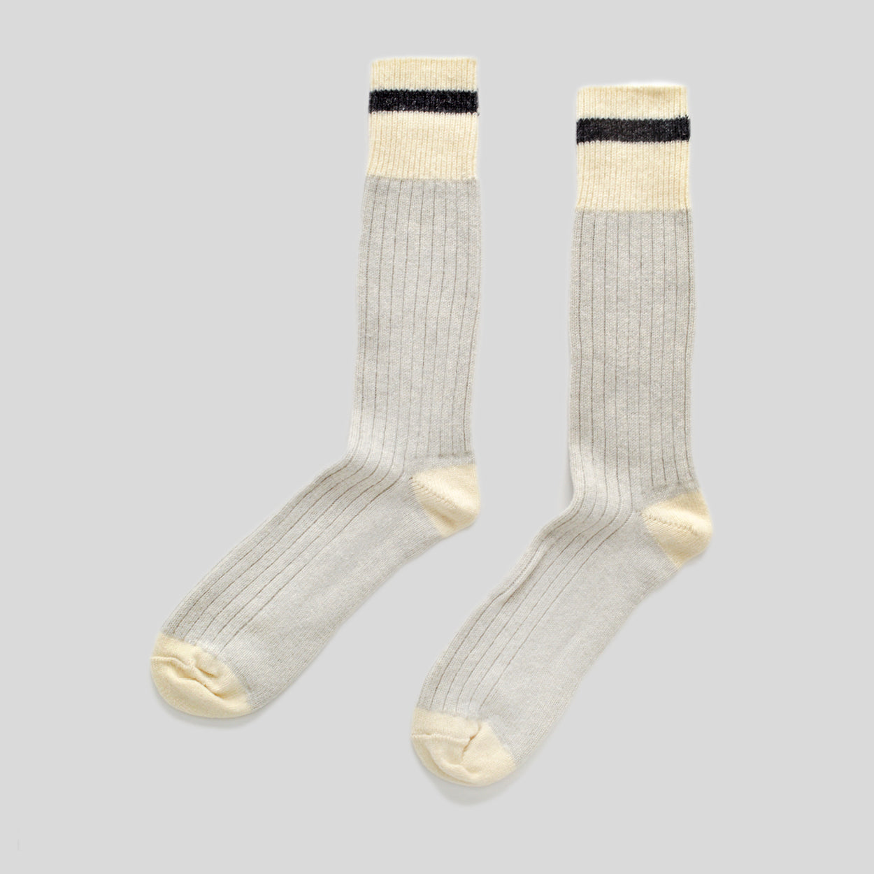 Men's Charcoal Grey Cashmere Cabin Socks